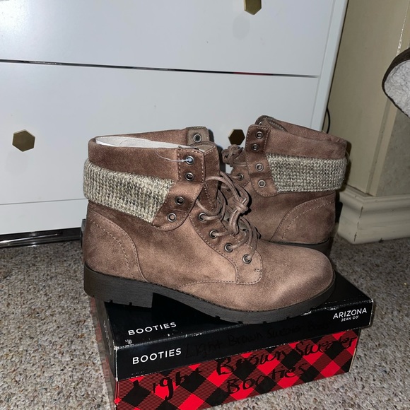 BRAND NEW - Picture 3 of 10